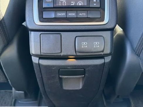 Used 2022 Subaru Ascent Onyx Edition image 35