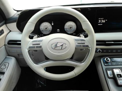 Used 2024 Hyundai Palisade Limited FWD image 39