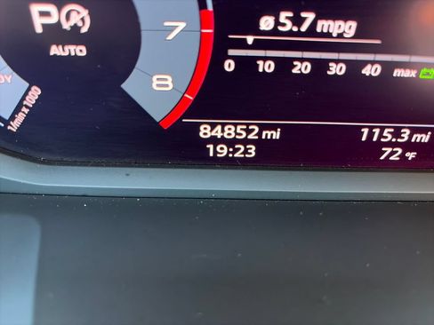 Used 2020 Audi Q3 2.0T Premium AWD/4WD image 16