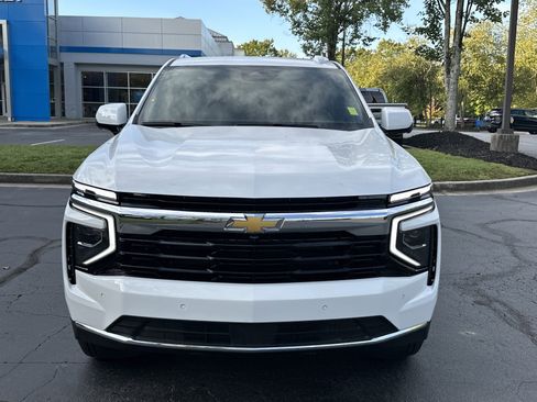 New 2025 Chevrolet Suburban LS image 2