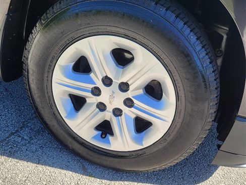 Used 2015 Chevrolet Traverse LS FWD image 30