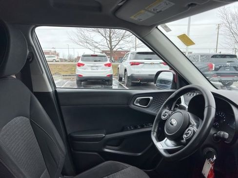 Used 2020 Kia Soul GT-Line image 30