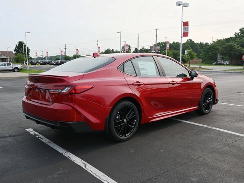 New 2026 Toyota Camry SE w/ Convenience Package AWD/4WD image 8