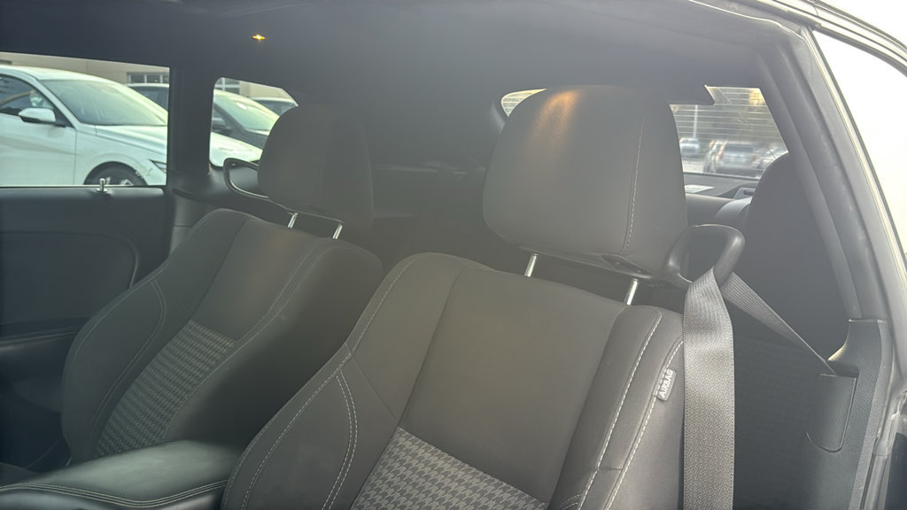 Used 2018 Dodge Challenger SXT RWD image 15