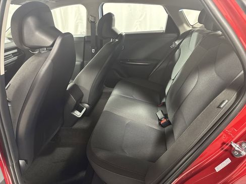 New 2025 Kia K4 LXS image 28
