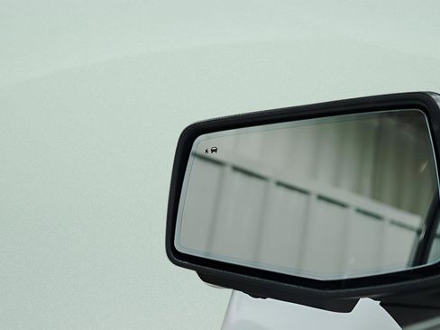 Used 2025 GMC Sierra 1500 AT4 image 41