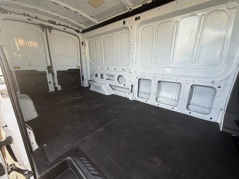 Used 2022 Ford Transit 250 Medium Roof RWD image 14