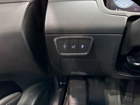 Used 2024 Hyundai Tucson Limited image 23