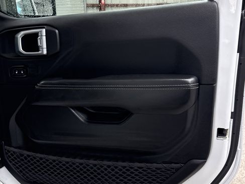 Used 2021 Jeep Wrangler Unlimited Rubicon 4xe w/ Cold Weather Group image 11