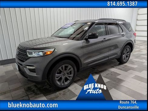 Used 2023 Ford Explorer XLT w/ Equipment Group 202A AWD/4WD image 1