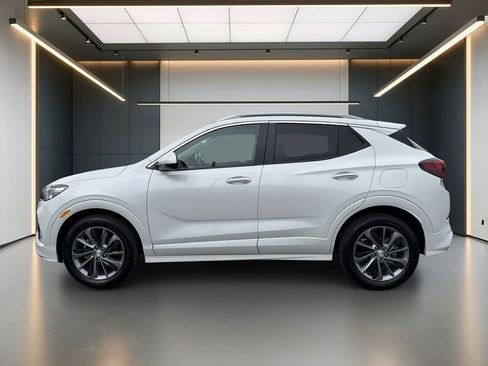 Certified 2021 Buick Encore GX Select w/ Sport Touring Package FWD image 2