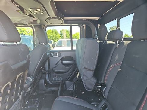 Used 2020 Jeep Gladiator Rubicon AWD/4WD image 15