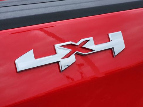 New 2026 GMC Sierra 1500 Elevation image 14