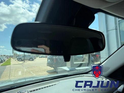 Used 2025 Chevrolet TrailBlazer LT FWD image 15