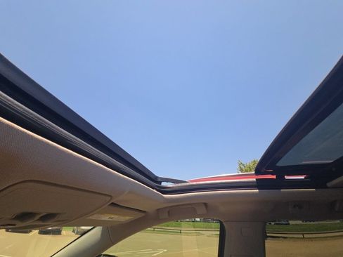 Used 2010 Cadillac SRX Luxury FWD image 15