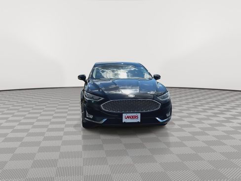 Used 2020 Ford Fusion Titanium AWD/4WD image 3
