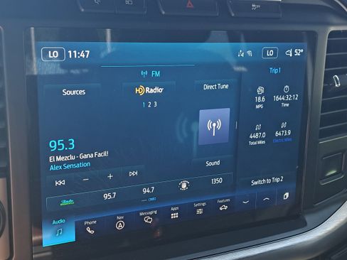 Used 2023 Ford F150 Lariat image 24