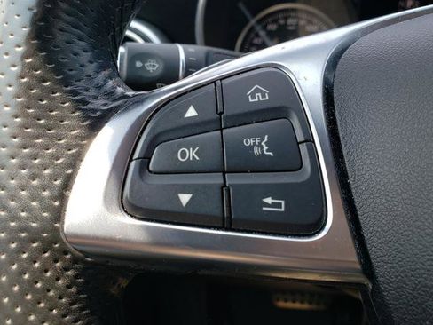 Used 2015 Mercedes-Benz C 300 4MATIC Sedan image 20