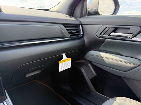 New 2026 GMC Terrain AT4 AWD/4WD image 27