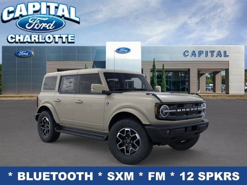 New 2025 Ford Bronco Outer Banks image 9