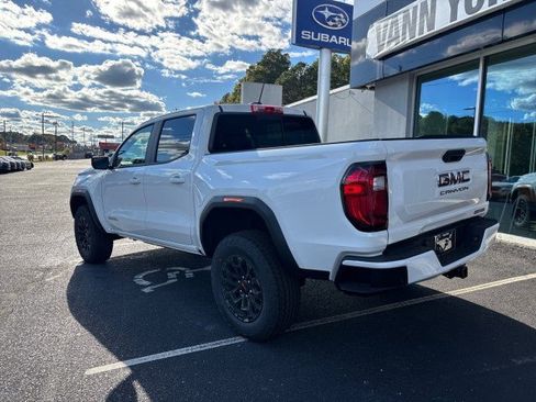 New 2026 GMC Canyon Elevation w/ Convenience Package image 2