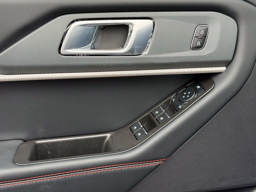 New 2026 Ford Explorer ST-Line AWD/4WD image 19