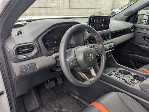 Used 2026 Honda Passport TrailSport image 10