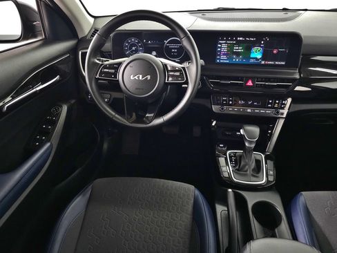 Used 2024 Kia Seltos S FWD image 17