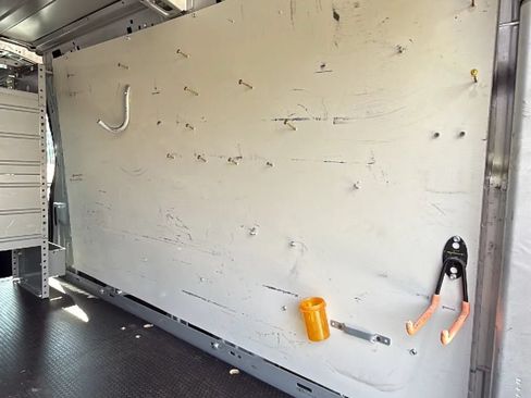 Used 2019 Ford Transit 150 148 Low Roof RWD image 16