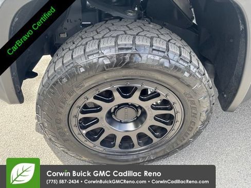 Used 2025 Toyota Tundra Platinum AWD/4WD image 40
