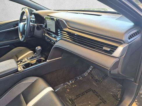 Certified 2025 Toyota Camry SE FWD image 18