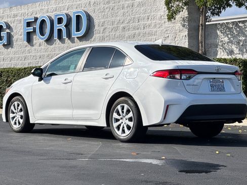 Used 2024 Toyota Corolla LE image 6