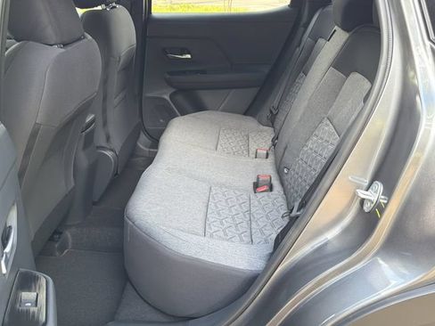 New 2026 Nissan Kicks SV w/ SV Premium Package FWD image 22