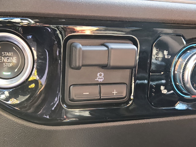 Used 2023 GMC Sierra 1500 Elevation AWD/4WD image 18