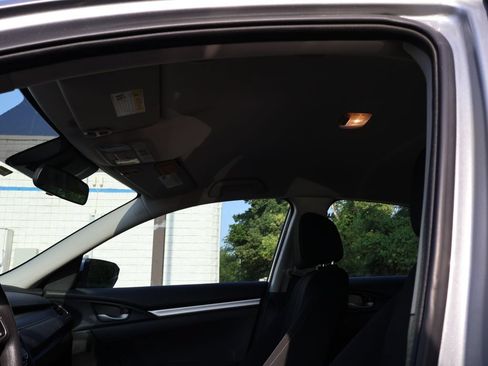 Used 2019 Honda Civic LX image 10