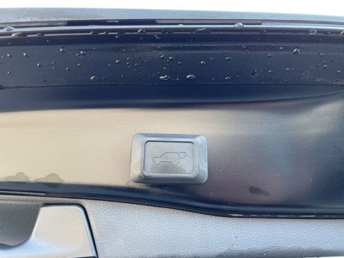 Used 2025 Toyota RAV4 XLE w/ Convenience Package AWD/4WD image 32