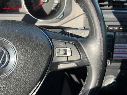 Used 2015 Volkswagen Jetta SE FWD image 23