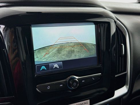Used 2018 Chevrolet Traverse LS FWD image 12