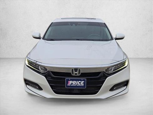 Used 2018 Honda Accord EX image 2