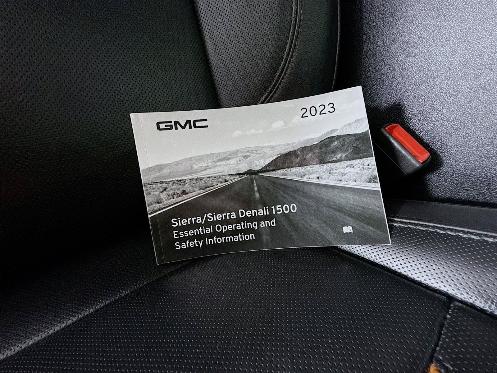 Used 2023 GMC Sierra 1500 AT4 w/ AT4 Premium Package AWD/4WD image 26