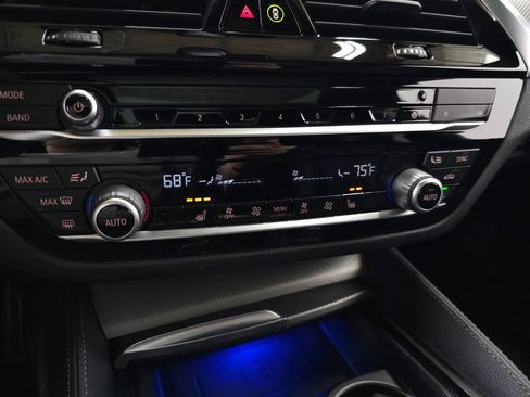 Used 2020 BMW M5 AWD/4WD image 32