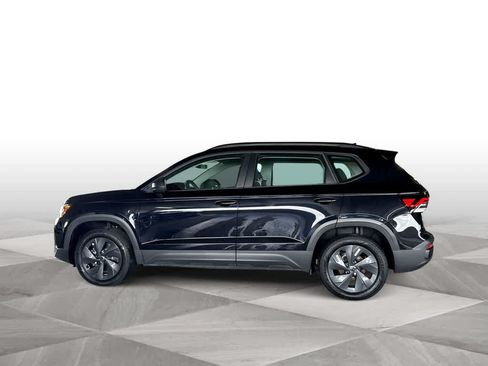 Used 2025 Volkswagen Taos S FWD image 5