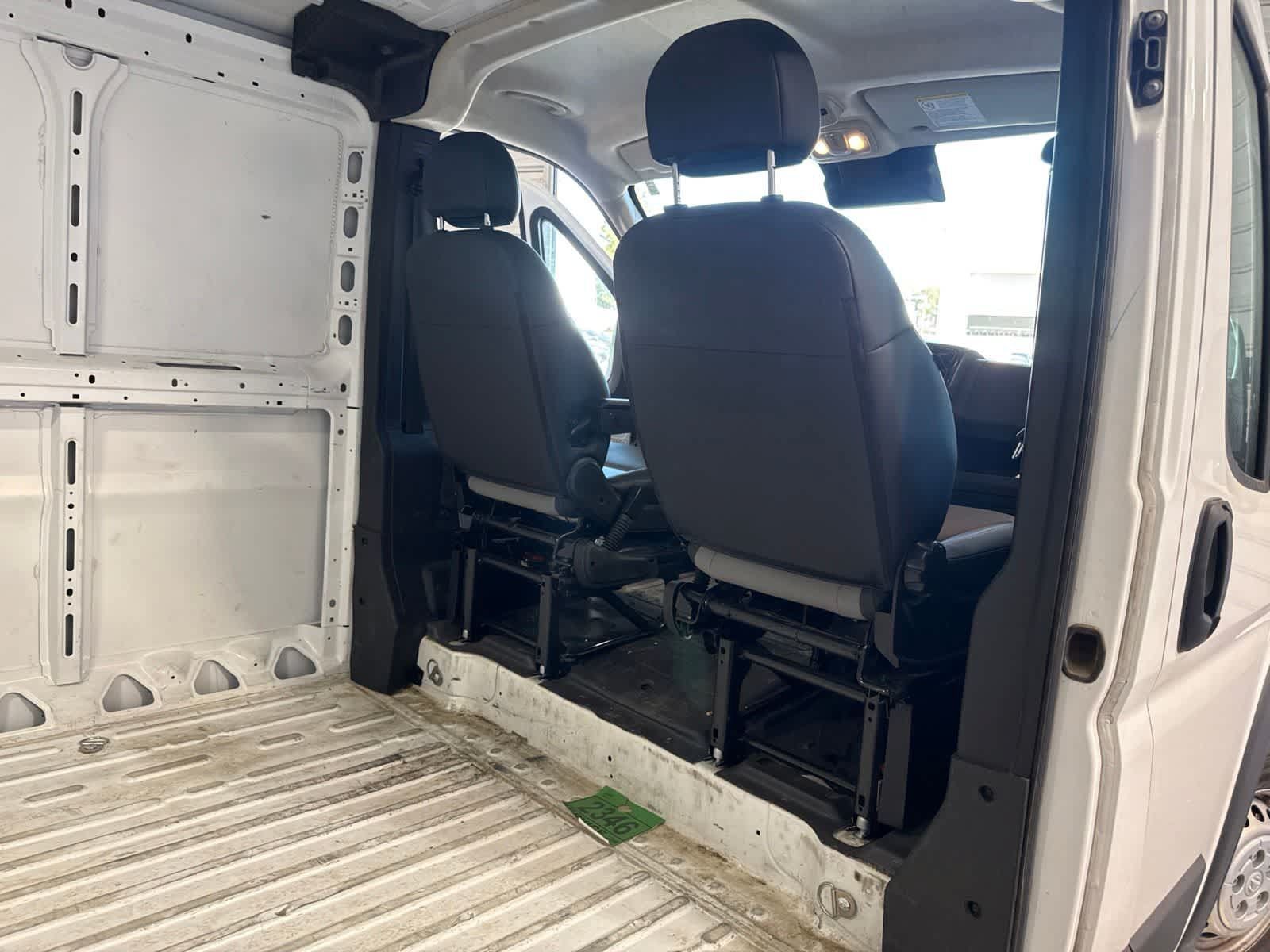 Used 2025 RAM ProMaster 2500 w/ Convenience Group FWD image 17