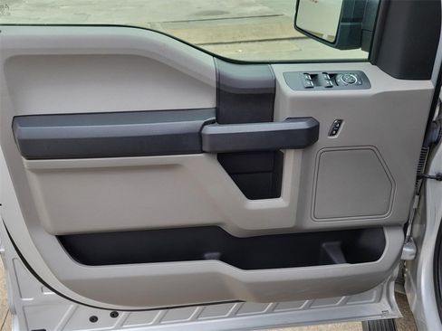 Used 2019 Ford F150 XL w/ Equipment Group 101A Mid image 19