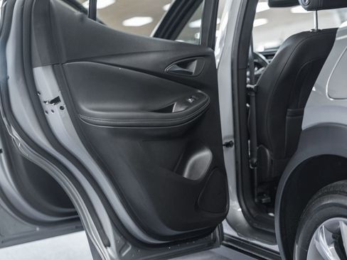 Used 2023 Buick Encore GX Essence w/ Experience Buick Package image 40