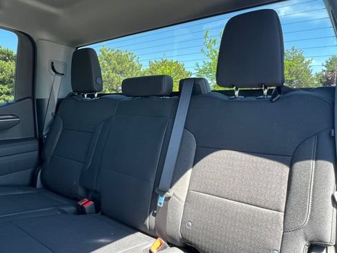 Used 2026 Chevrolet Silverado 1500 LT AWD/4WD image 37