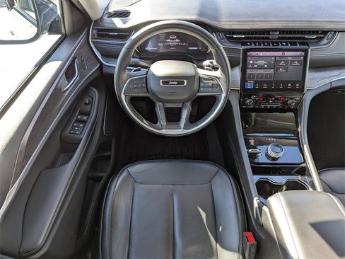 Used 2021 Jeep Grand Cherokee L Limited image 14