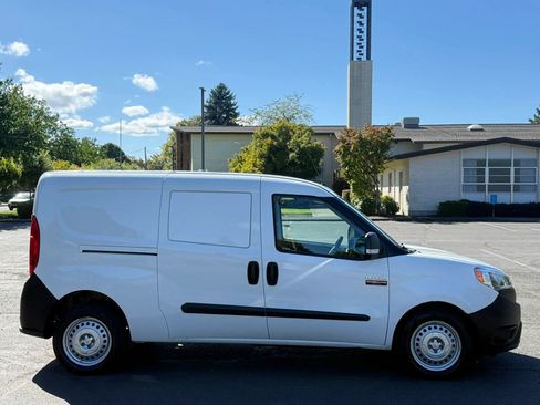 Used 2021 RAM ProMaster City Tradesman FWD image 7