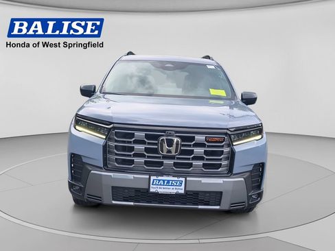 New 2026 Honda Pilot TrailSport image 2