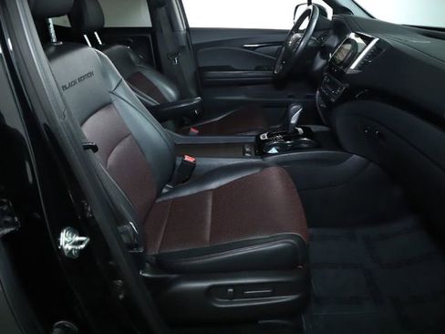 Used 2019 Honda Ridgeline Black Edition image 29